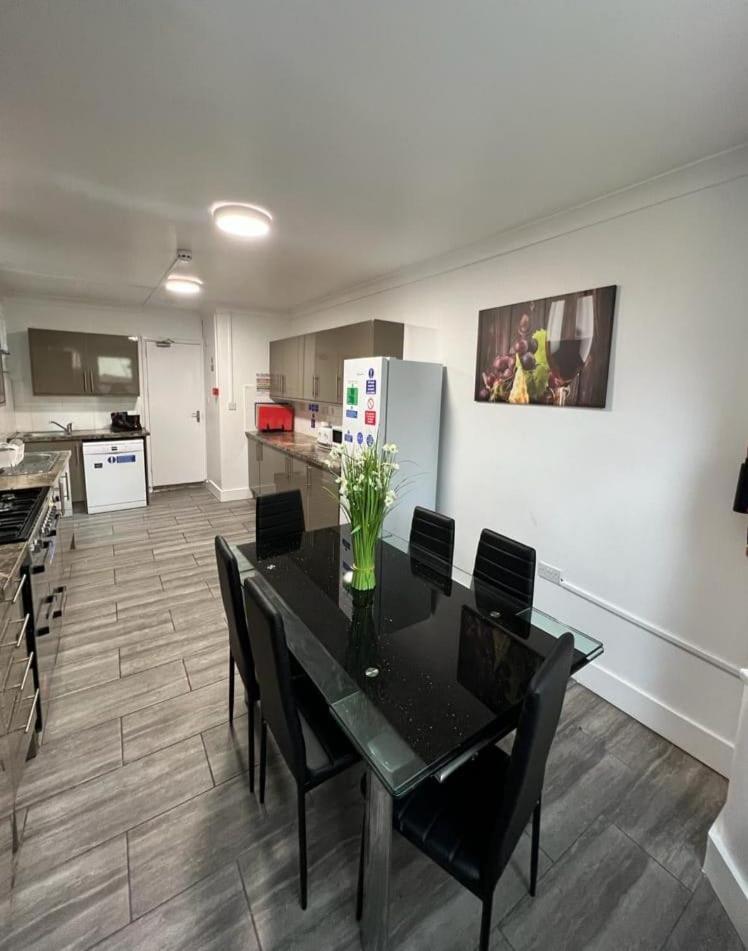 Woodgreen House Ξενοδοχείο Λονδίνο Εξωτερικό φωτογραφία